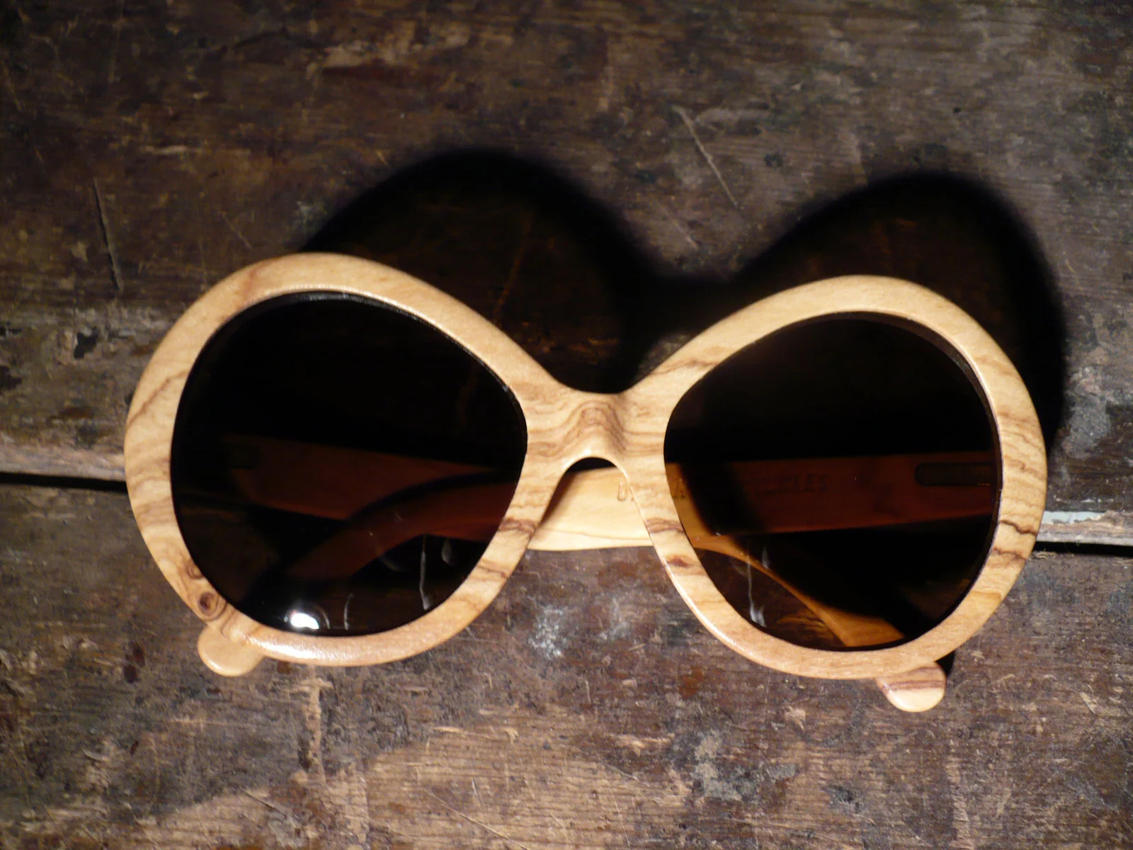 vintage-natural-custom-sunglasses-specs.jpg