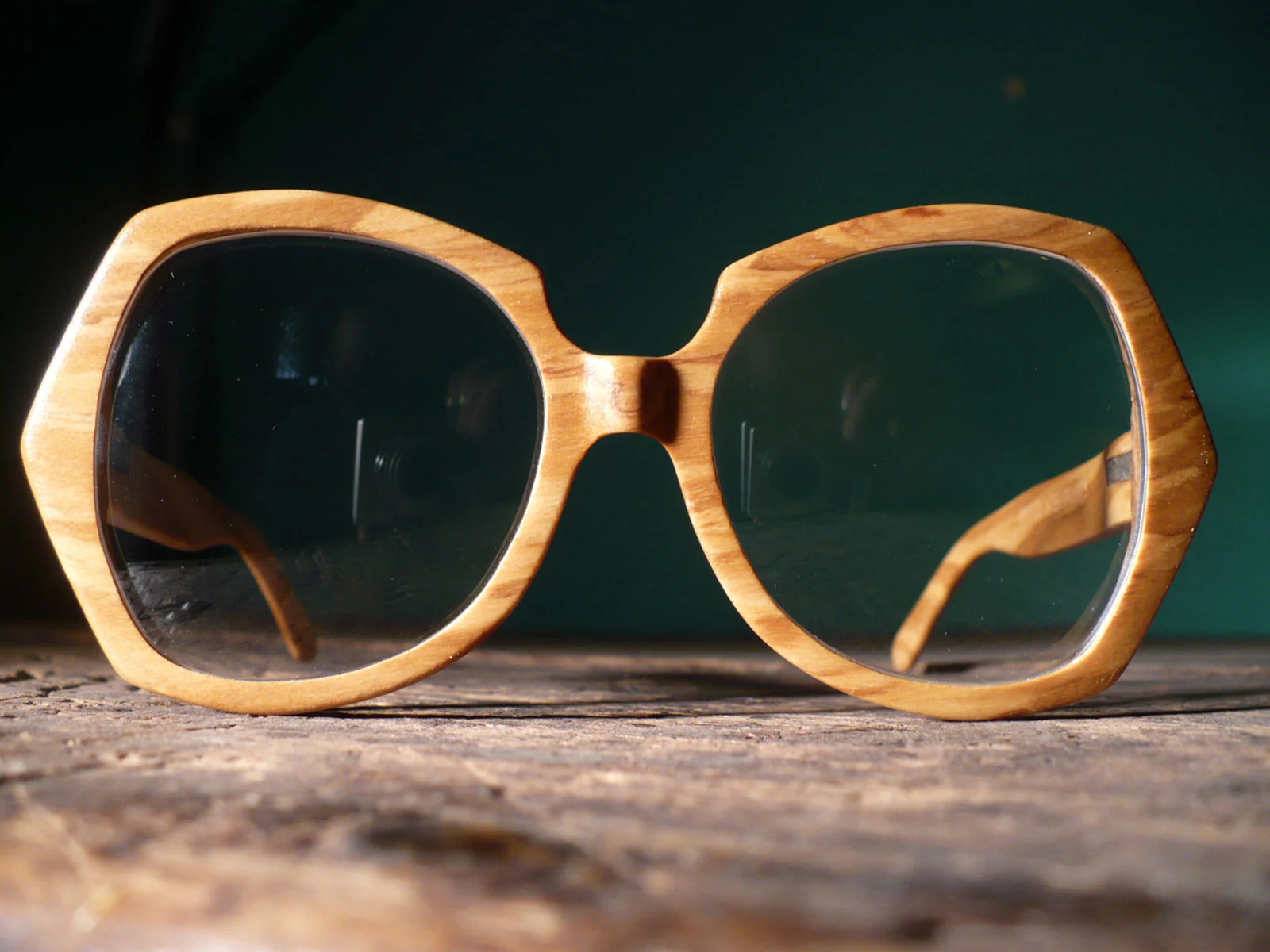 vintage-large-glasses-wood-custom.jpg