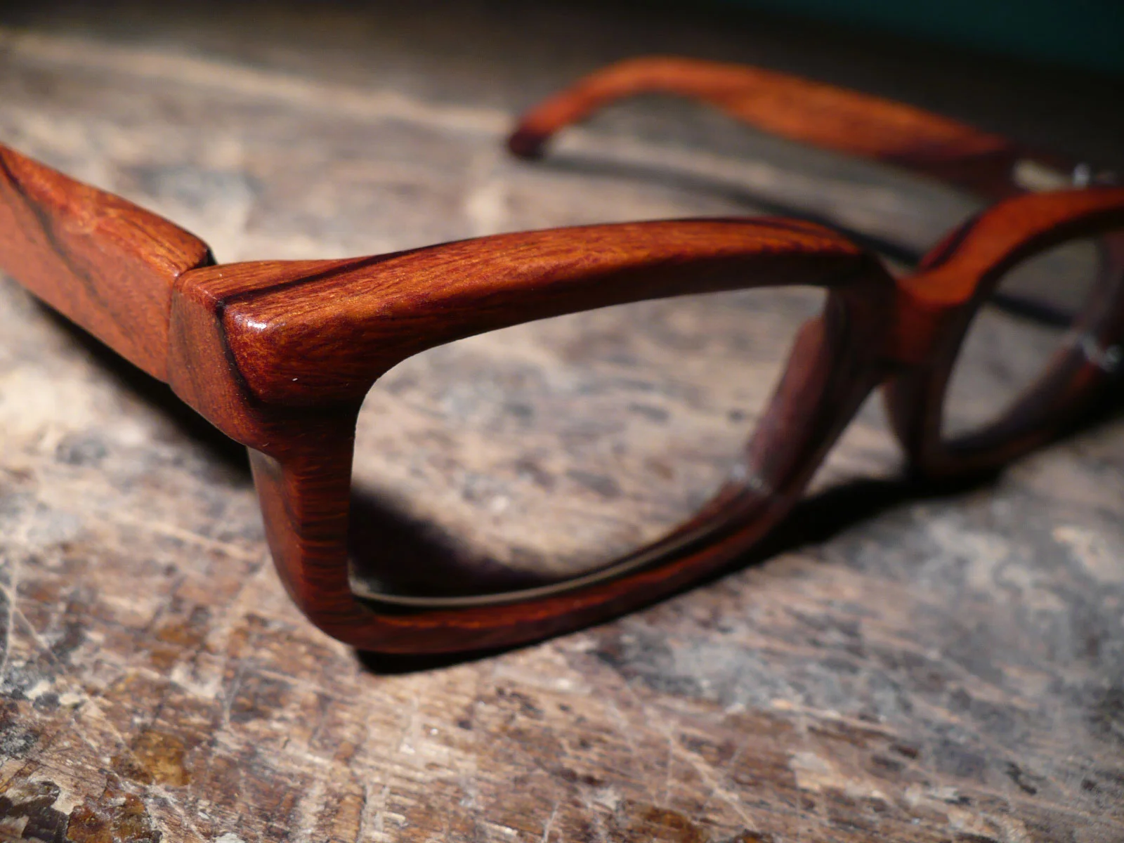 chicago-sunglasses-wood-wooden.jpg