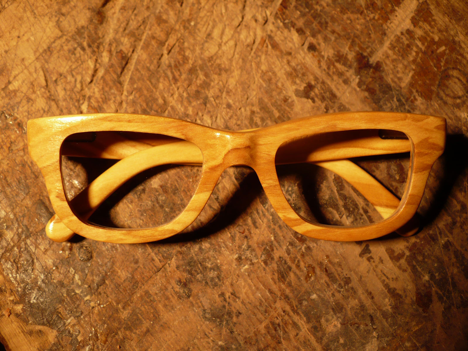 wood-eyewear-olive-glasses.jpg