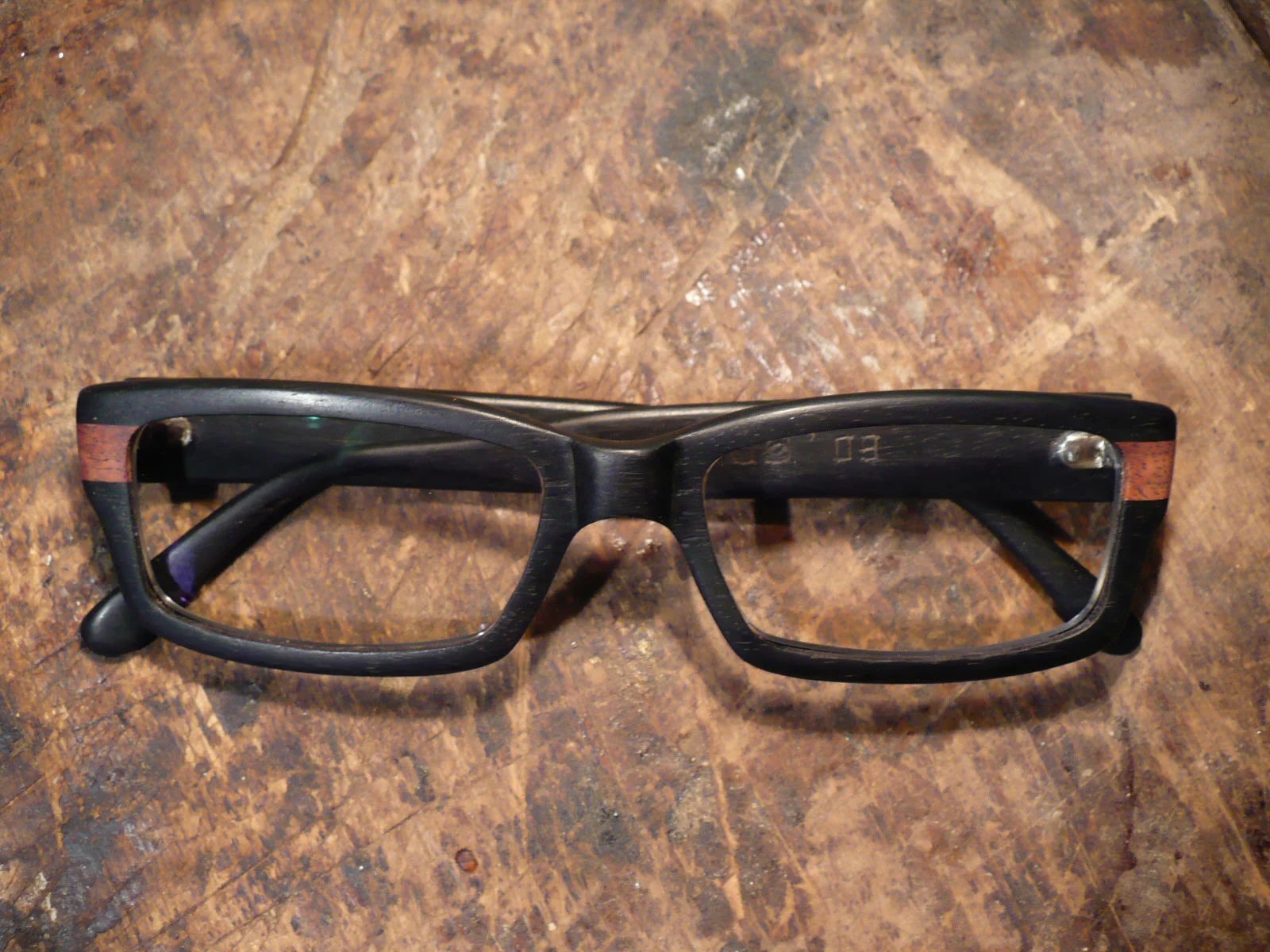 koa-inlays-wood-eyewear-custom.jpg