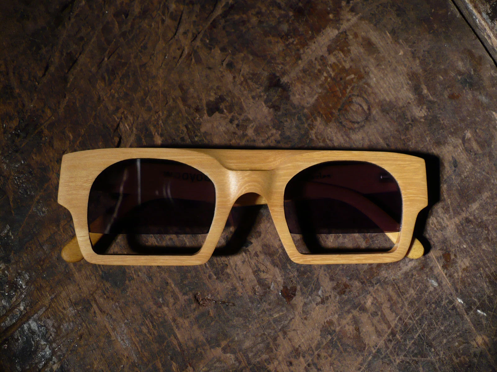 wooyoungmi-fahion-week-collection-wood-sunglasses.jpg