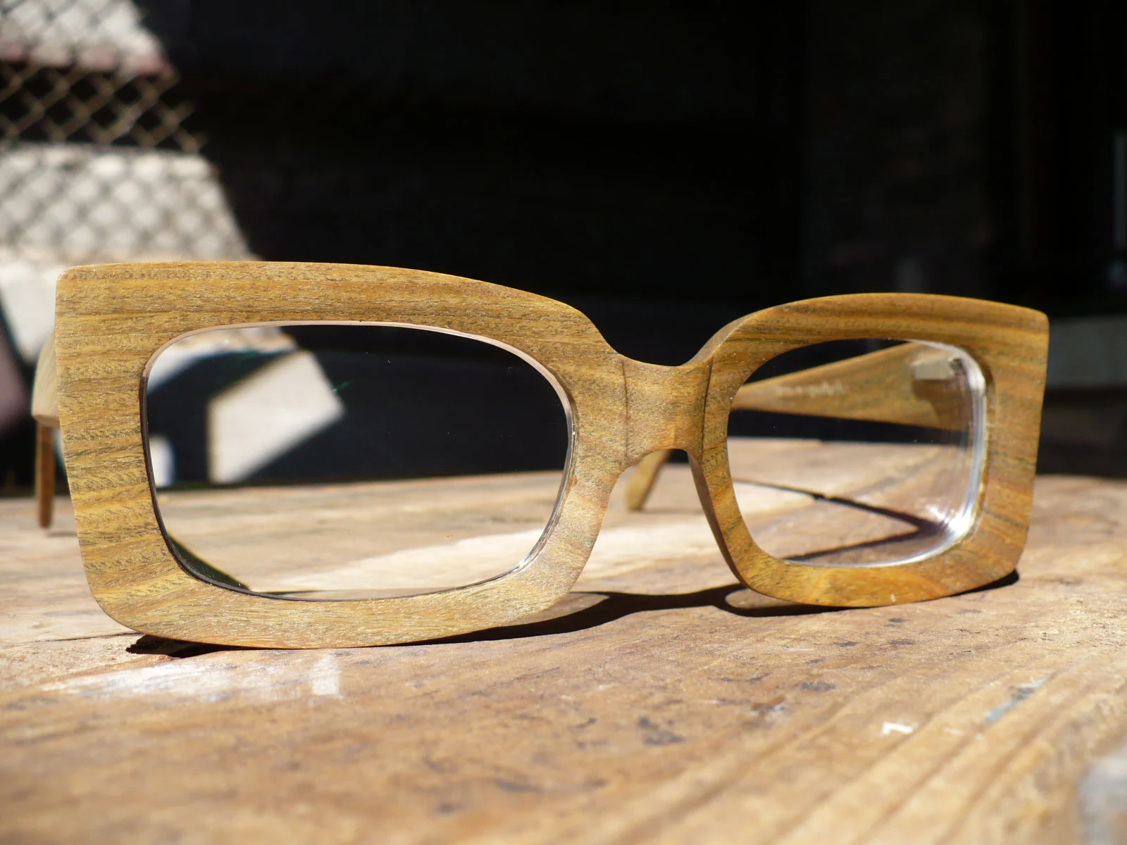organic-eyewear-green-natural-custom-glasses.jpg