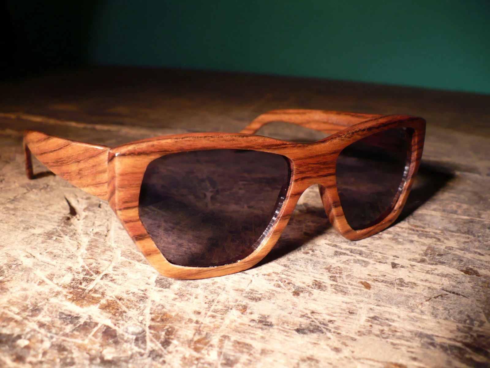 vintage-wood-eyewear-custom-wooden.jpg
