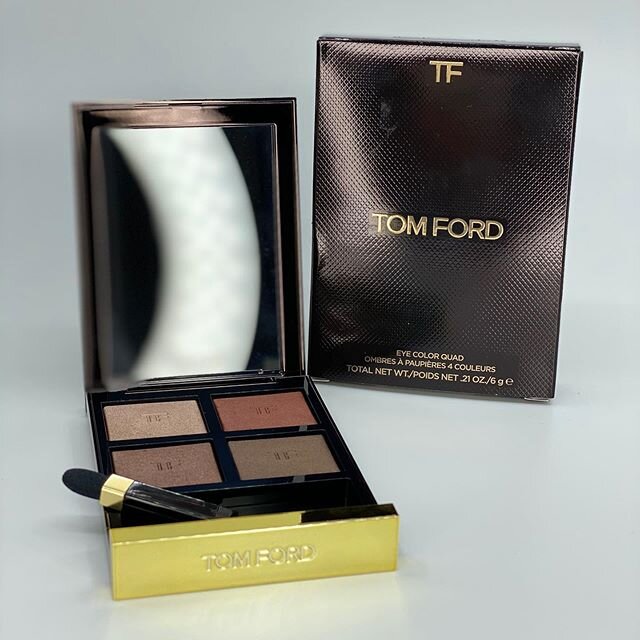 My new Eye Color Quad to play with @tomford 03 Body Heat.
.
.
.
.
#tomford #melbournemakeupartist #eyemakeup #makeuplife #backtowork #goodies