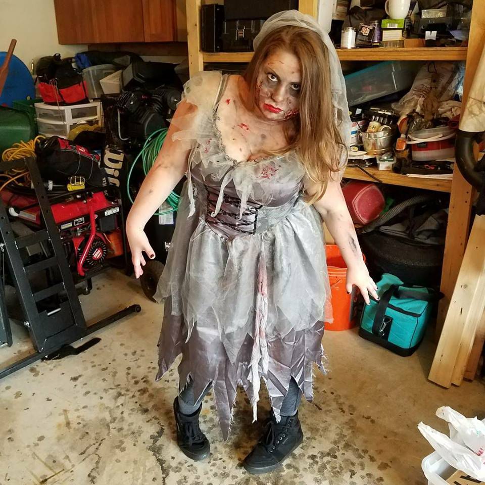 Clifton Haunted Trail - Dancing Zombies