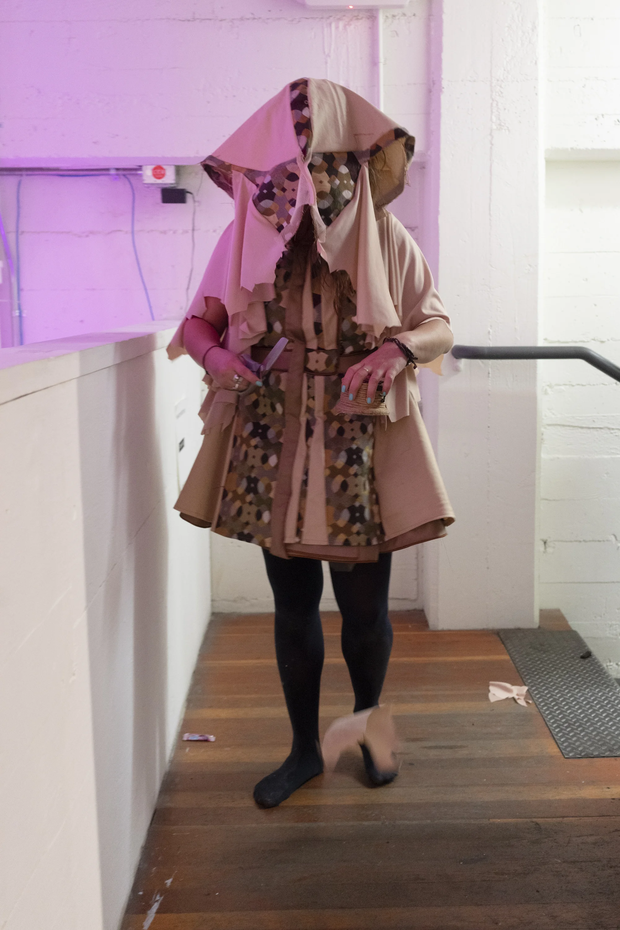 Graham Holoch - Wander_Women_Root_Division_Closing_70_Hires.JPG