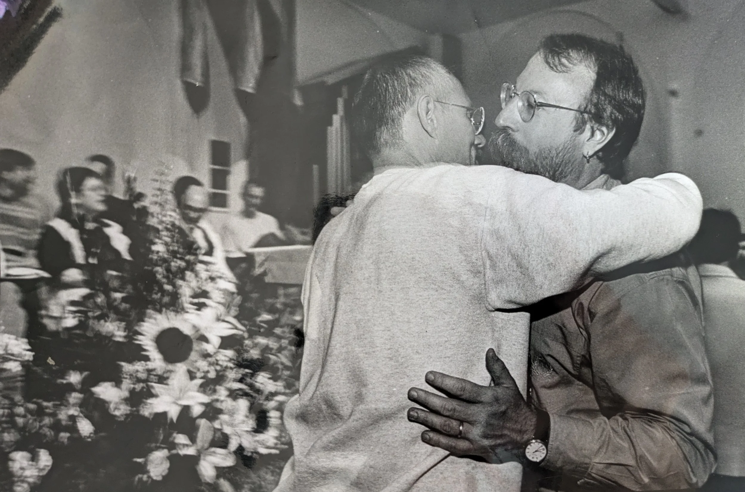  Bob Crocker (left) and Jim Mitulski (right) in MCC San Francisco sanctuary. Date unknown. Courtesy of MCC San Francisco Collection, San Francisco Public Library. 