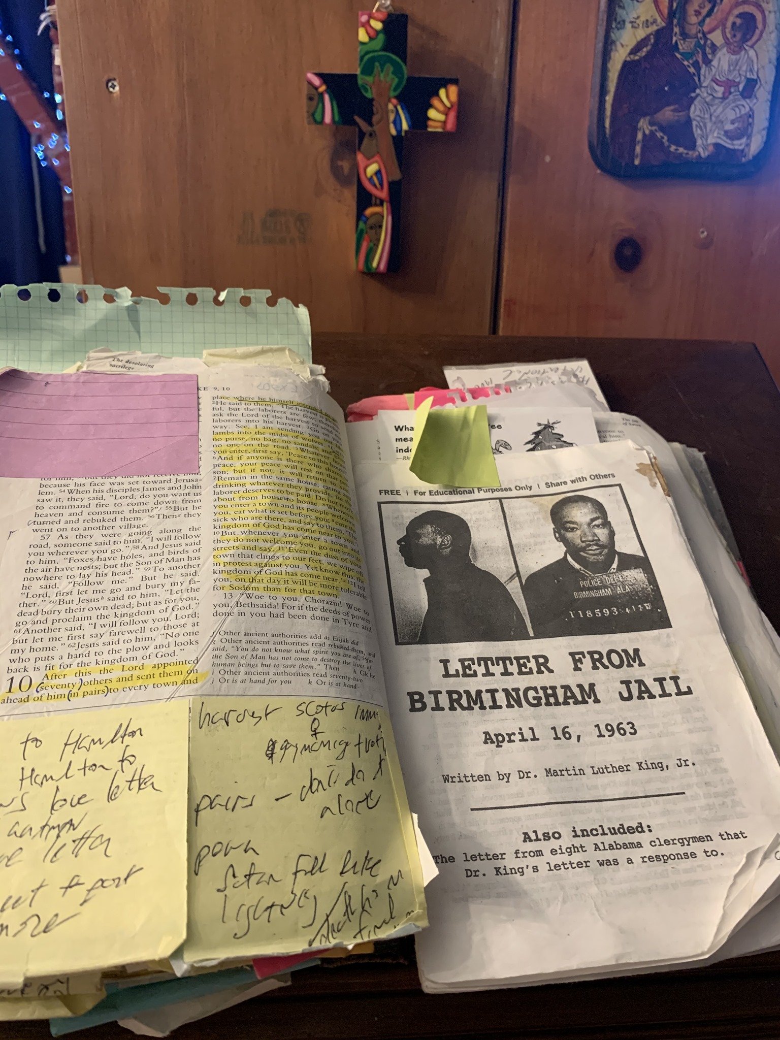  Rev. Jim Mitulski’s preaching Bible. Courtesy of Rev. Jim Mitulski. 