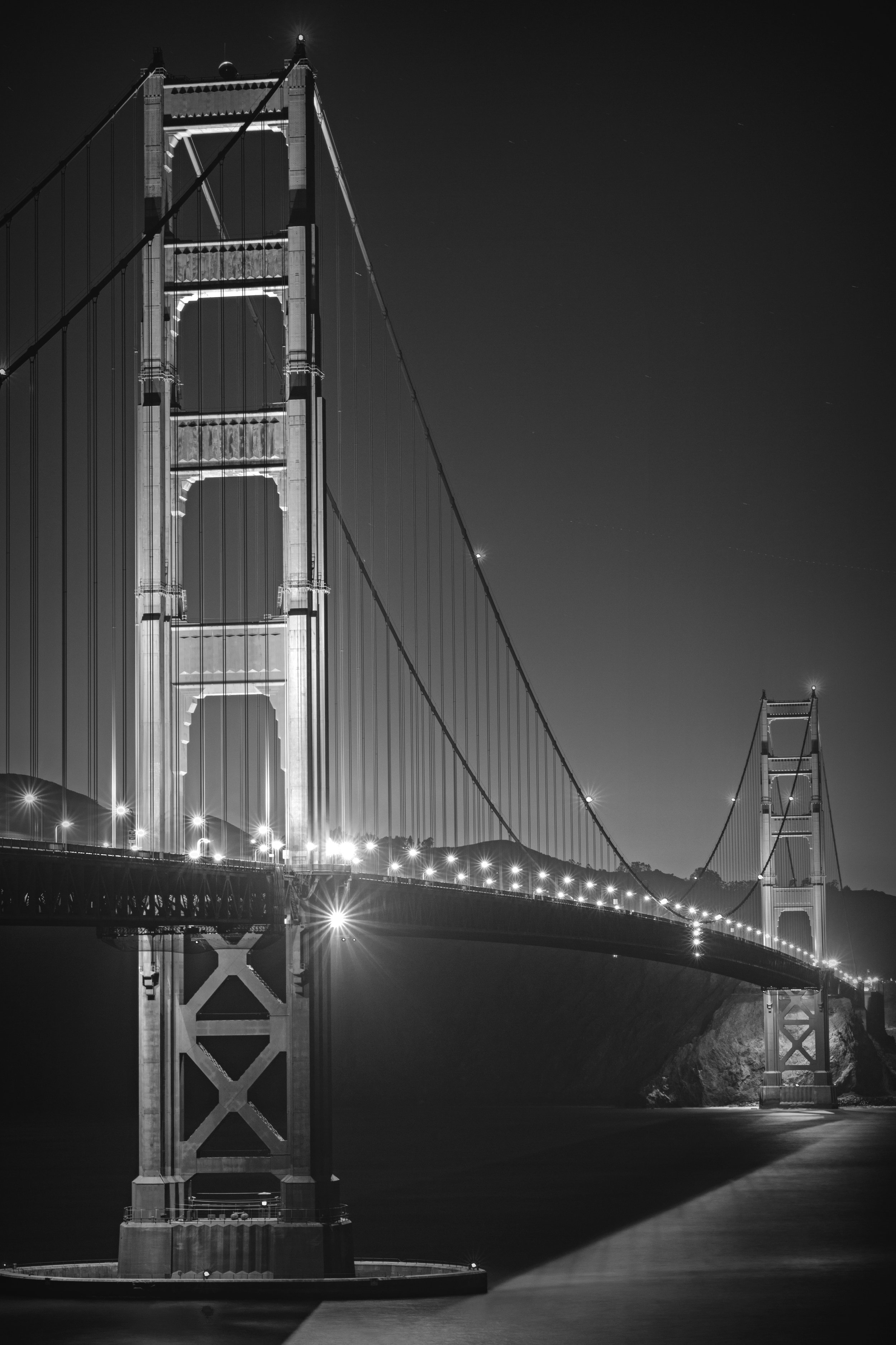 005_GoldenGateBridge_b&w.jpg