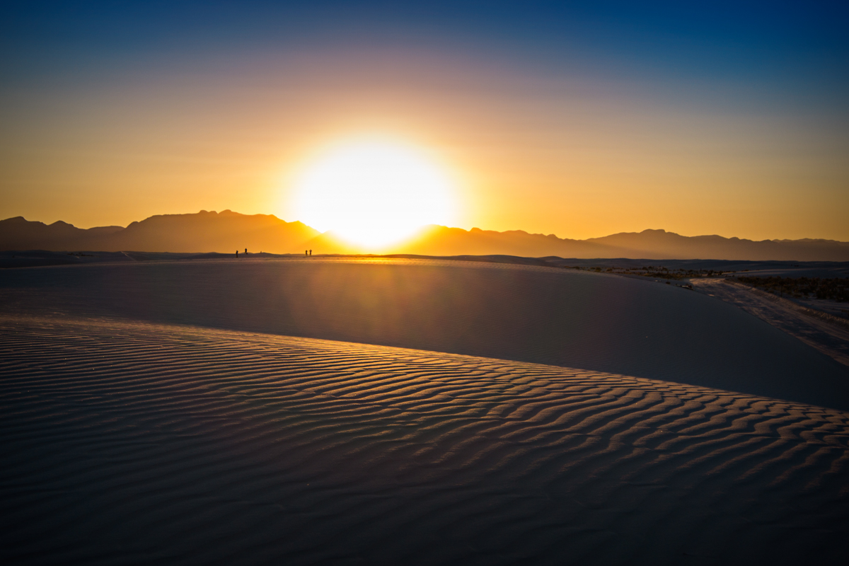 004_WhiteSandDunes.jpg