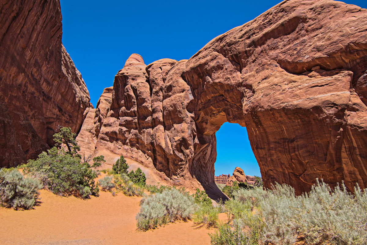 Arches_HDR16.jpg