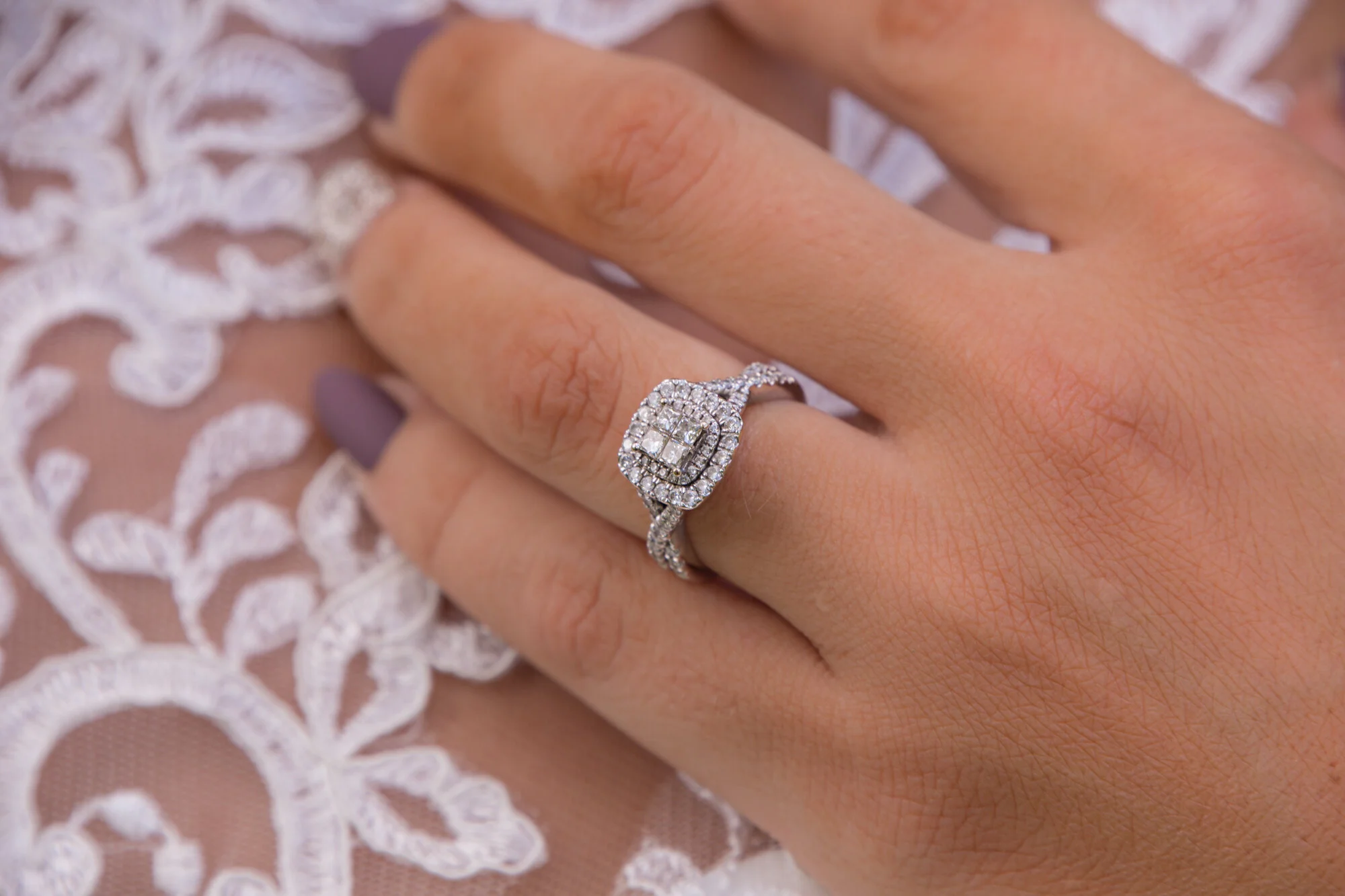 039_JamieBridals.jpg
