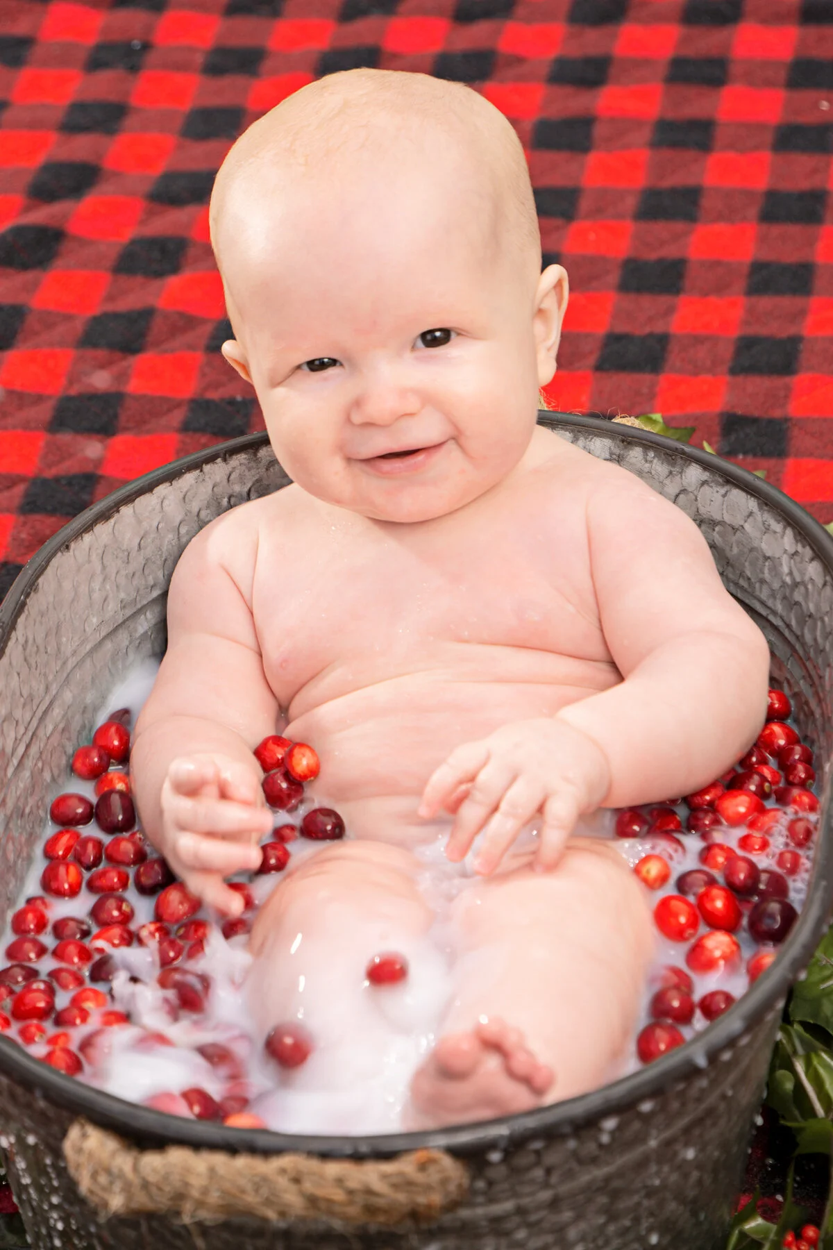 038_Wesley_MilkBath.jpg