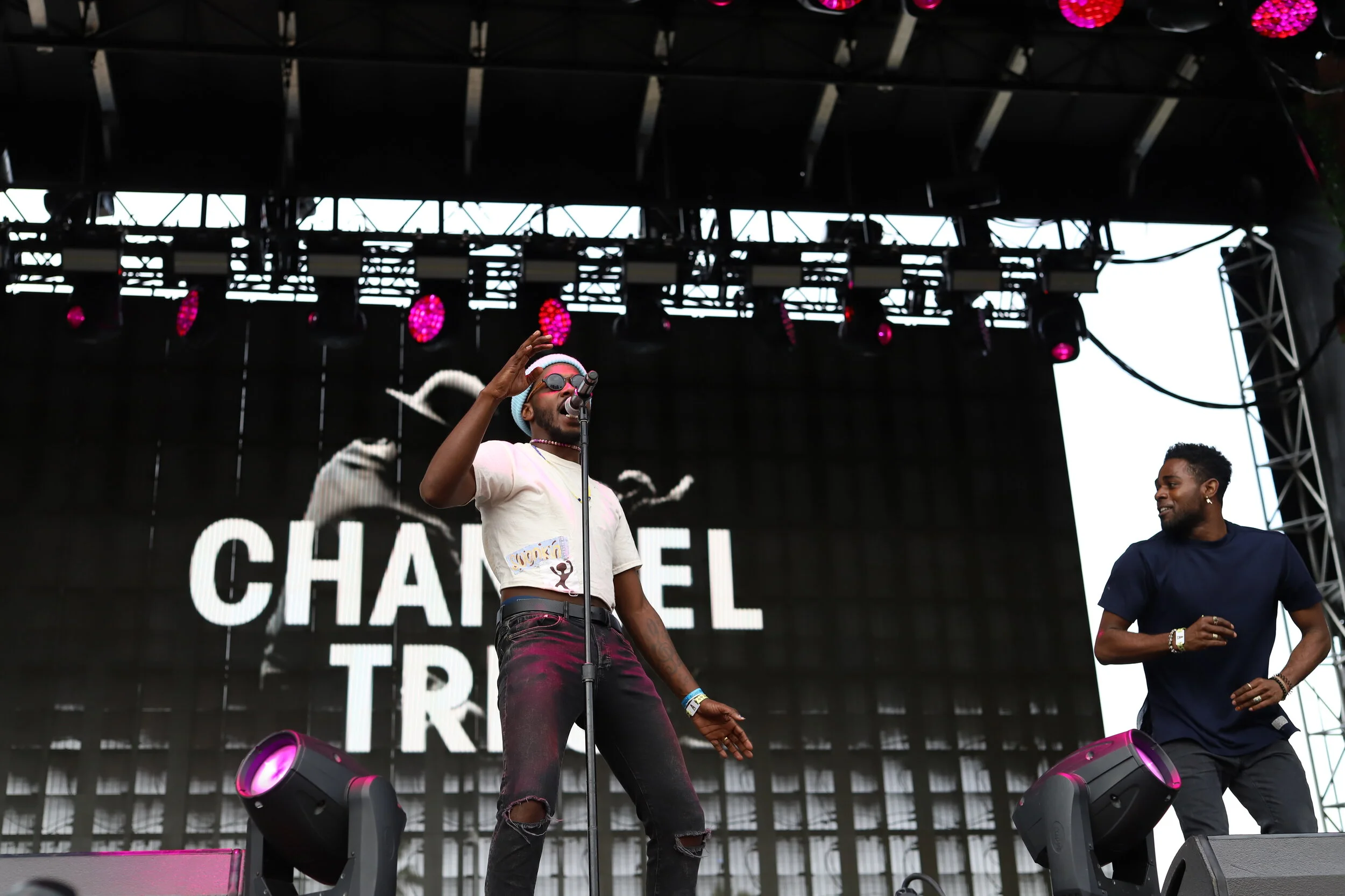 CHANNEL TRES