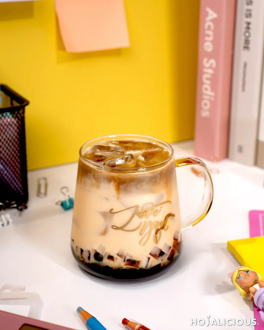 Cram Session Earl Grey Latte, layered milk tea with espresso, tapioca pearls, and coffee jelly for a rich and energizing drink recipe