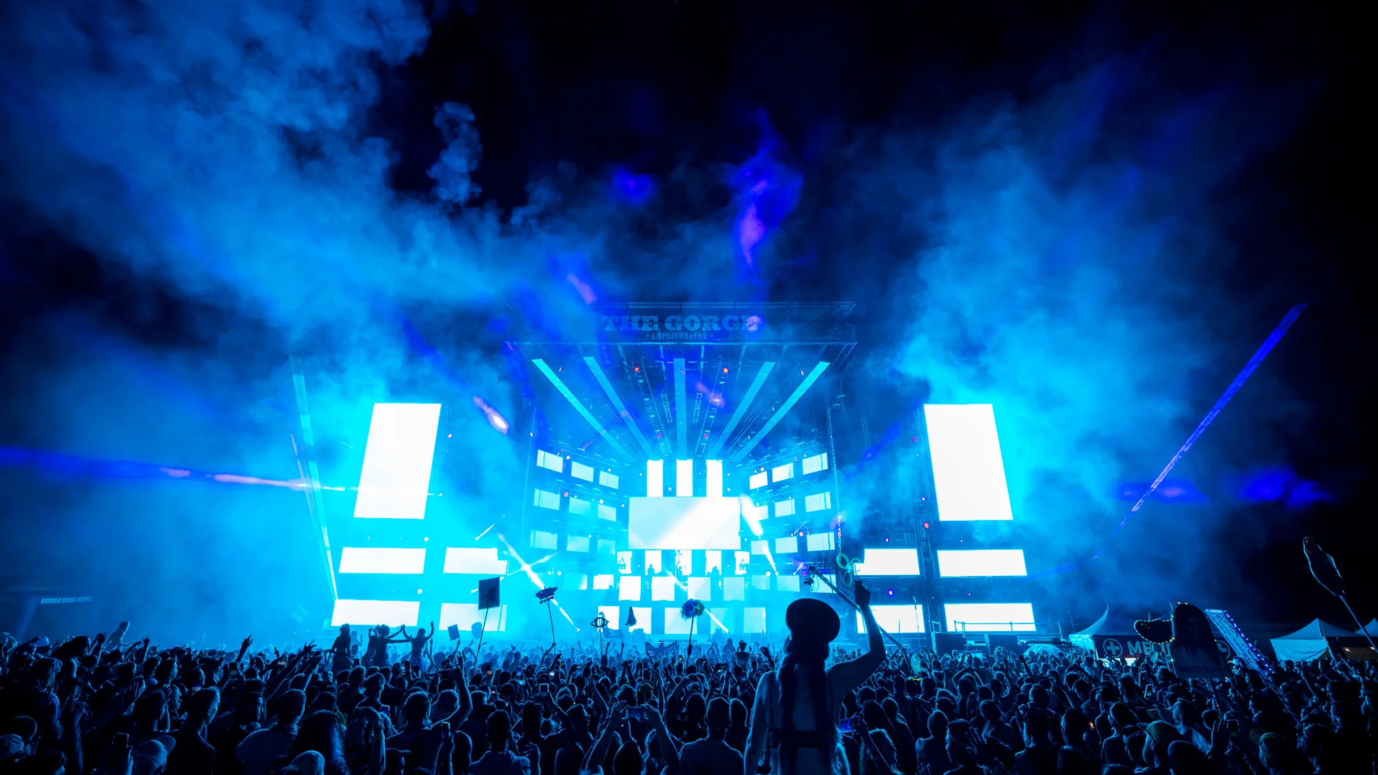 production design / lighting direction paradiso festival 2019 View Project
