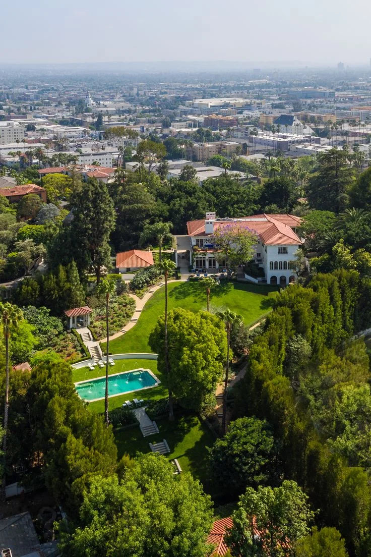LAUGHLIN PARK, LOS FELIZ