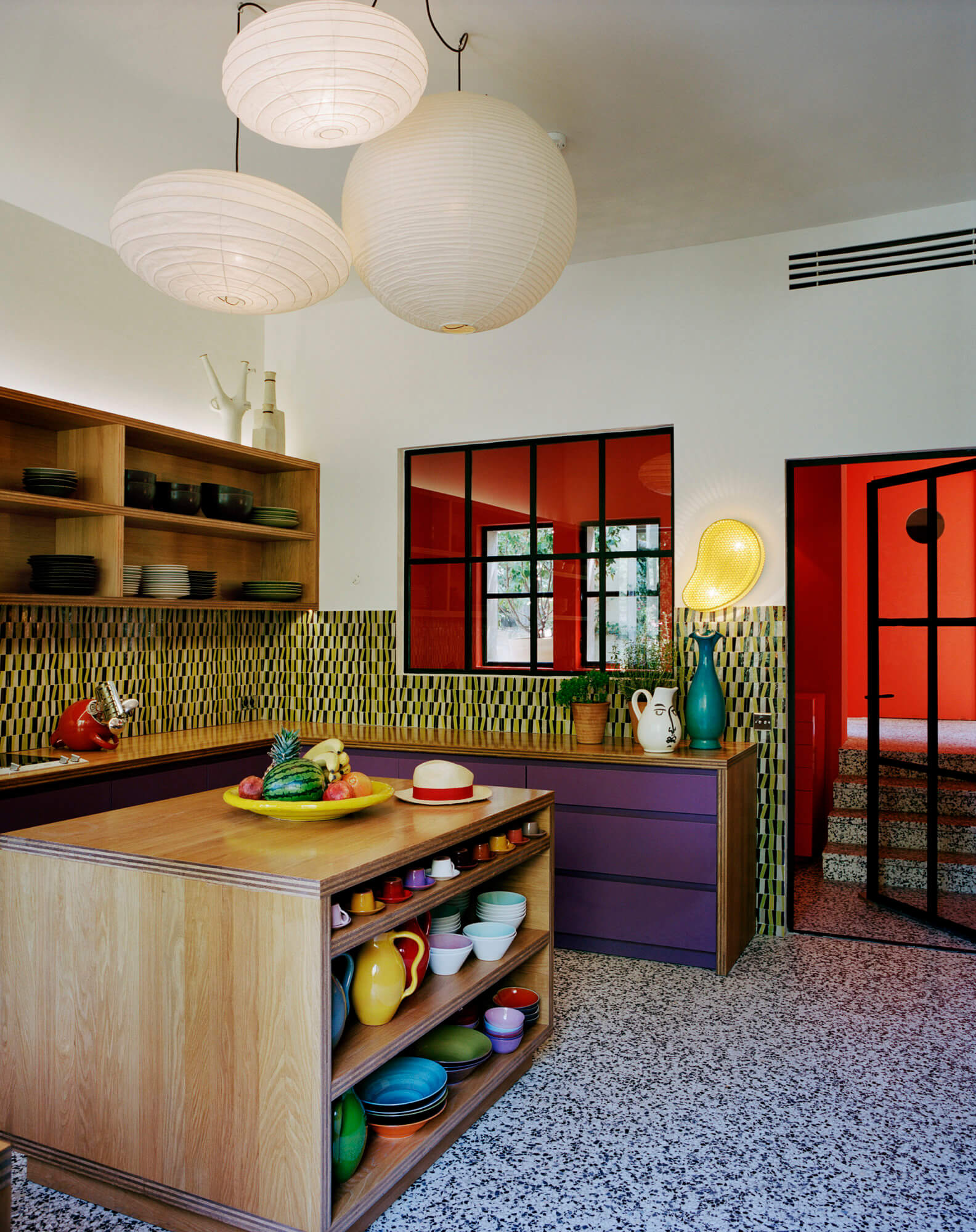 india_mahdavi_Villa-des-Alyscamps_2009_residential_Arles_architecture_design_interior_4-1584x2000.jpg