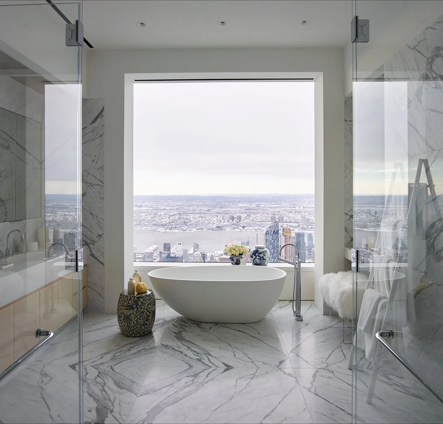 midtown-penthouse-contemporary-interior-design-kelly-behun-5.jpg