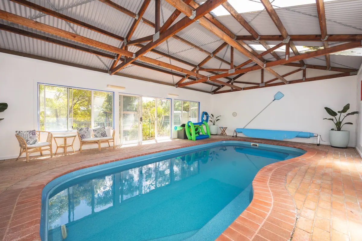 Sunnymead Heated Pool Retreat / Aireys Inlet / 13 guests