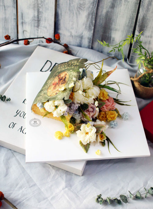 Day 4. Book cake - Edible bookcake icing - English rose, Hydrangea, cosmos, delphinium, 3D leaf.