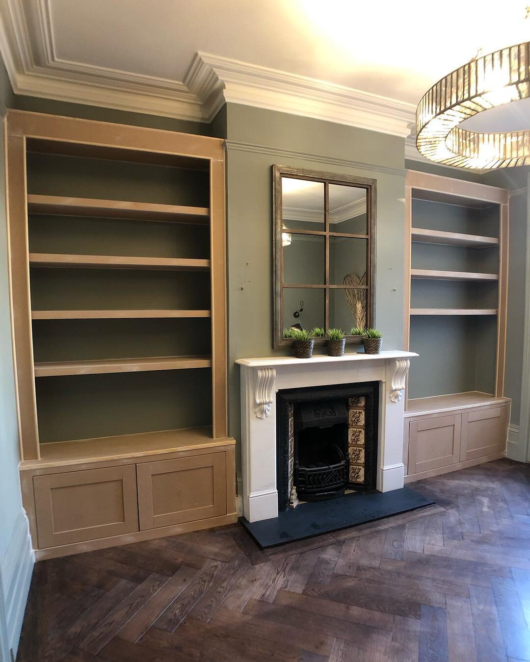 Some progress photos of the cabinet and shelving build in #Dulwich - Built for Interior designer Lucy Hooker @a_dulwich_diary - Now prepped and ready to be primed and painted this week. Colour will be @farrowandball &lsquo;Pigeon&rsquo; finish will b