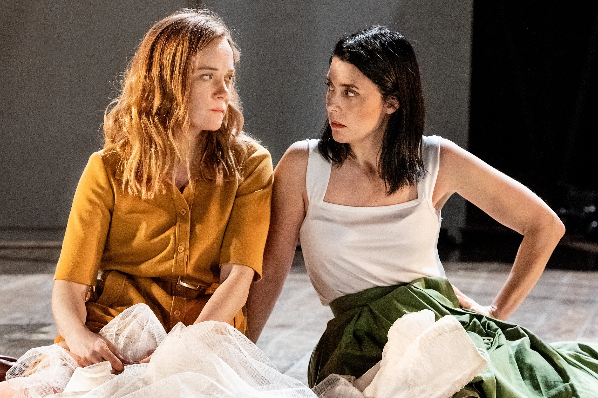 рут вега фернандез поцелуй меня. рут вега фернандез муж. лив мяёнес. рут вега фернандез поцелуй меня. лив мяенес и рут вега фернандез.