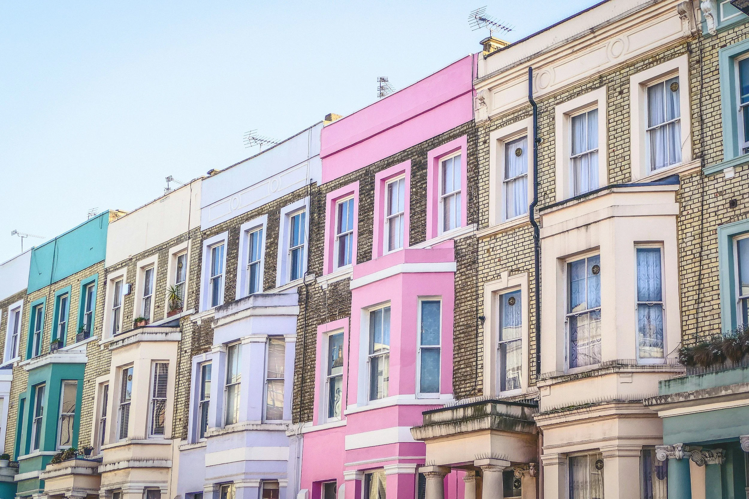 How Do Mortgage Interest Rates Affect the Housing Market?