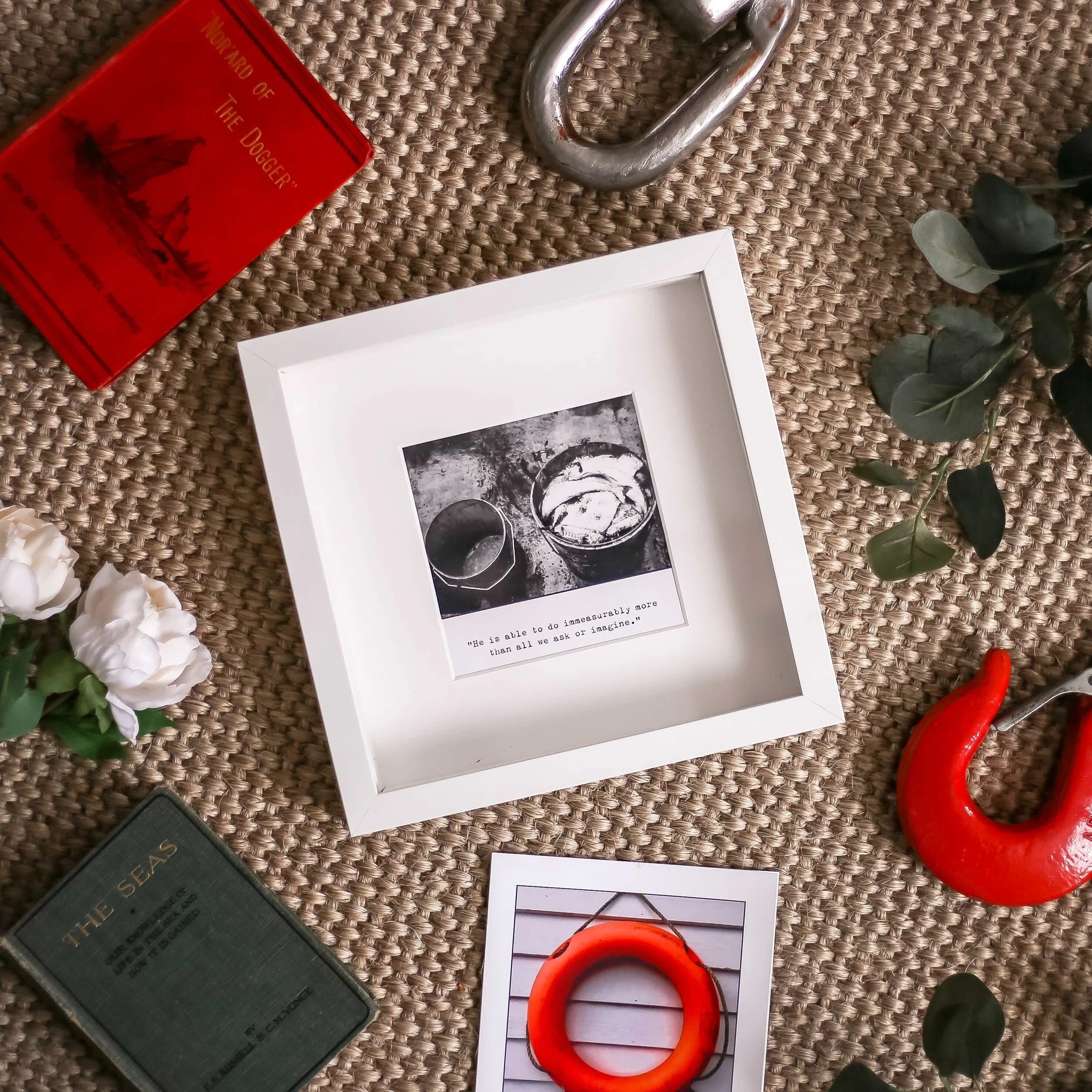 ImmeasurablyFrameProductFlatLay copy.jpg