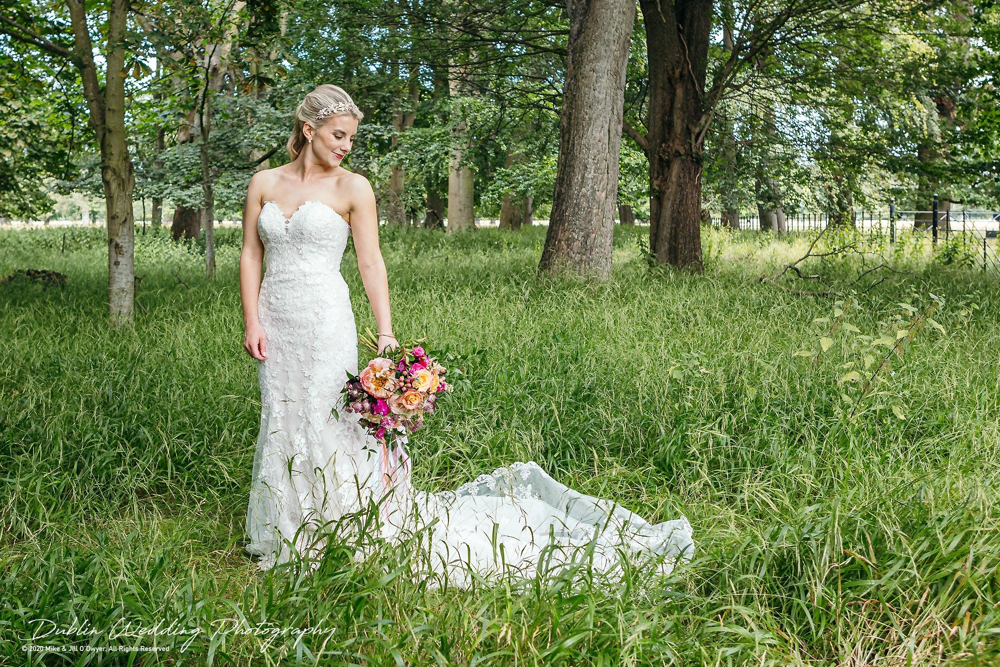 Anglers Rest Wedding Bride and Groom