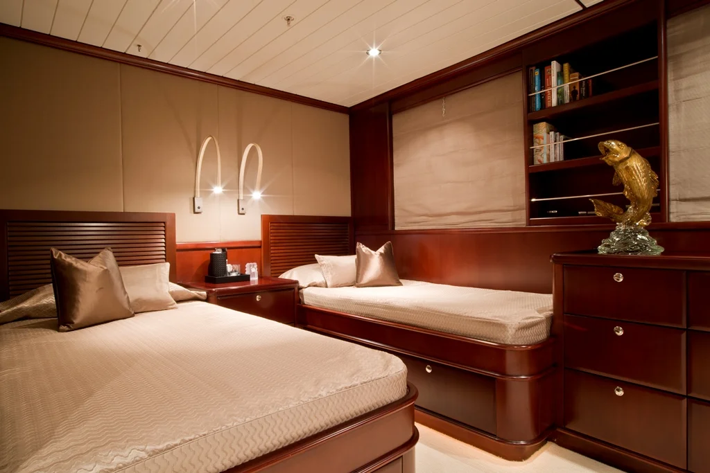 Main Deck Aft1.jpg