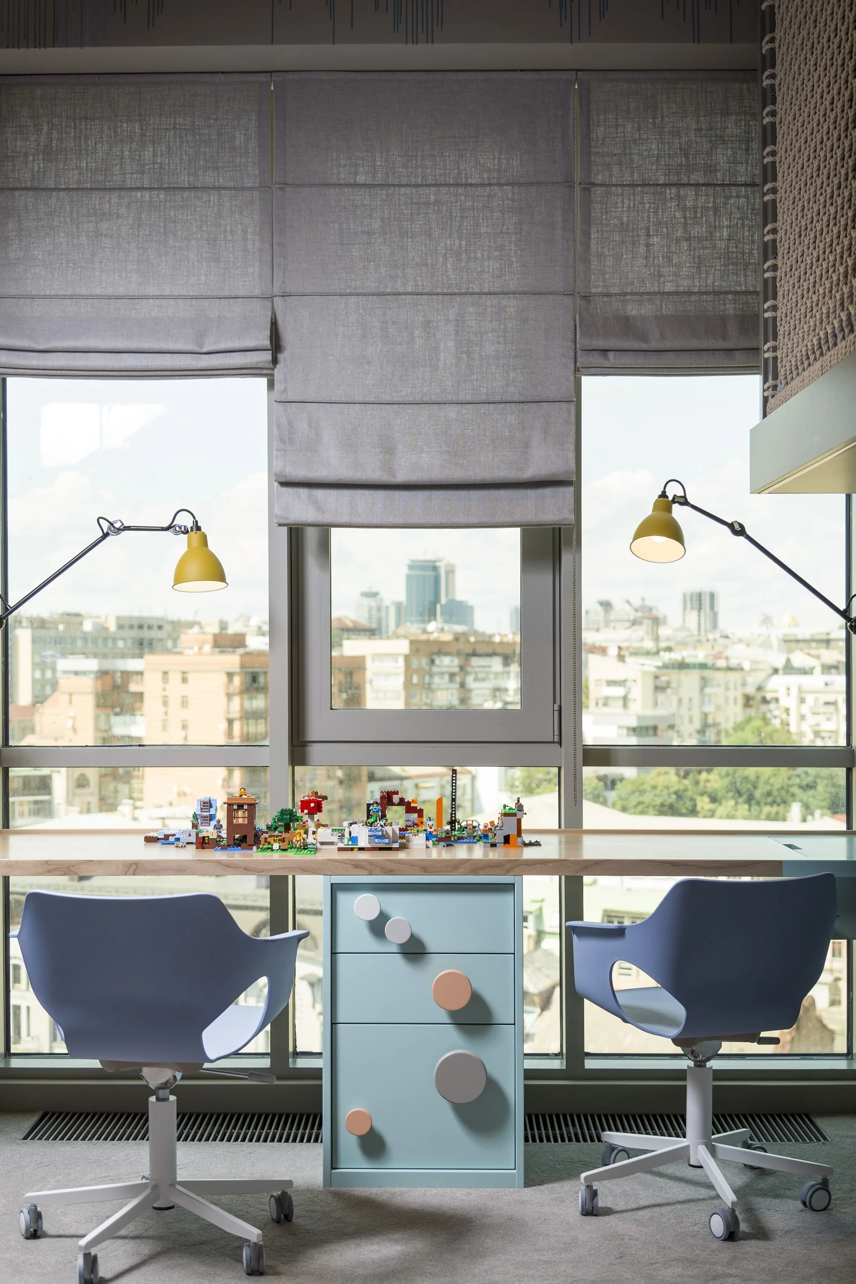  Project: Tower  Space: 150 m2  Realization: 2018  Location: Kyiv, Ukraine  Photos: Igor Karpenko 