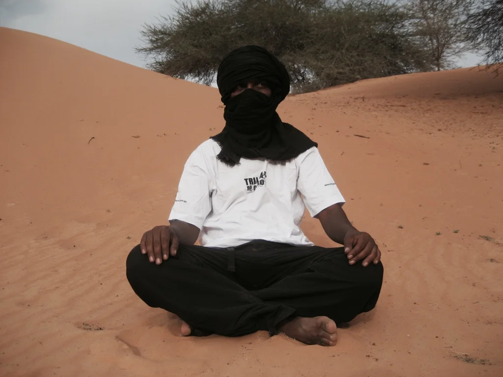 toco-lenzi-expedica-viagem-palestra-saara-cultura-mauritania-populacao-capital.jpg