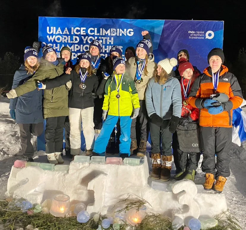 Suomi paras joukkue jääkiipeilyn nuorten maailmanmestaruuskilpailuissa!