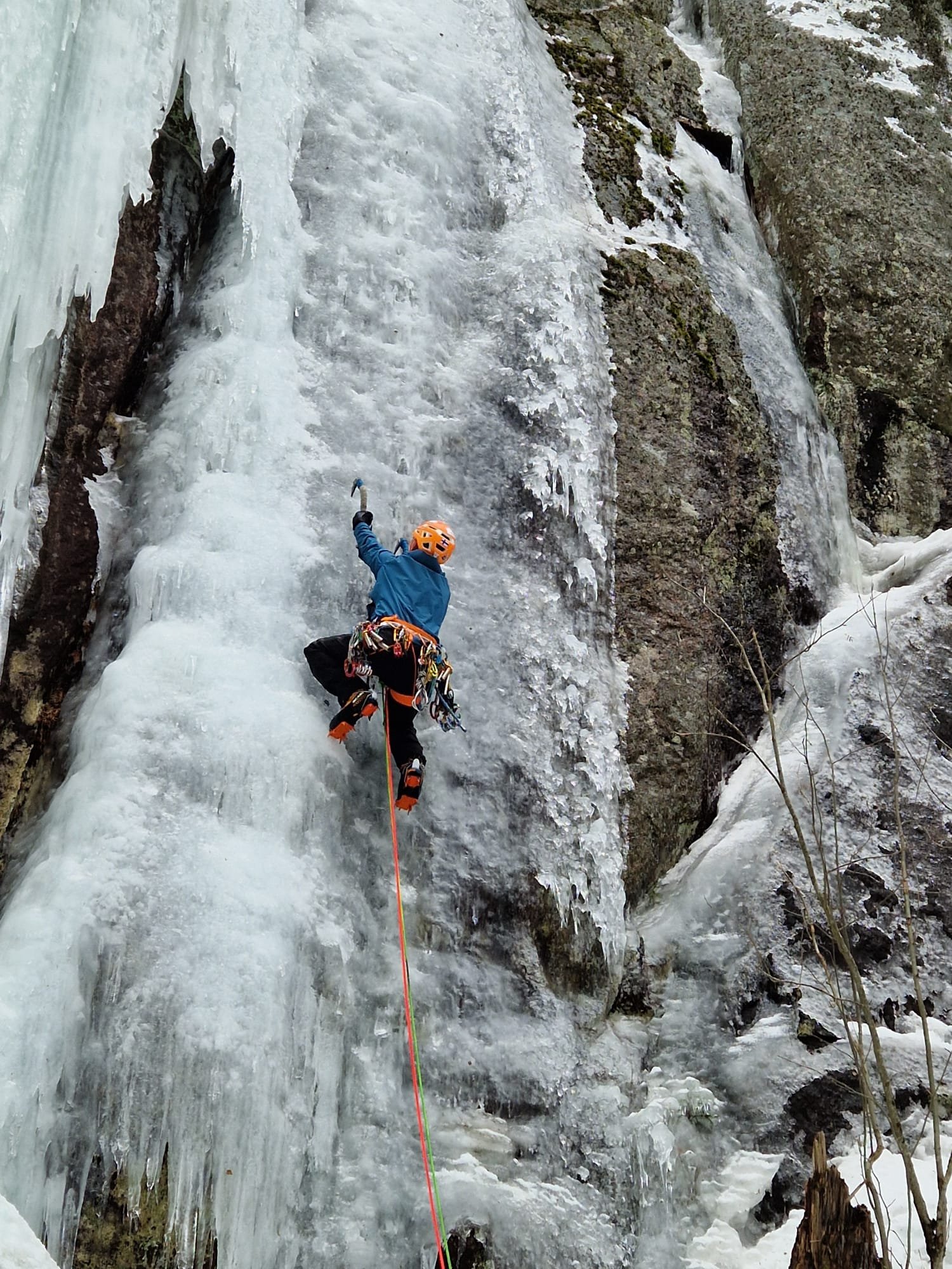 Kouvolan jääkiipeilyreissu pe-su 7.-9.2.2025 (Kouvola ice climbing trip)