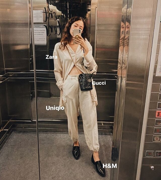 สมัยยังไปทำงานได้ ก็ใส่สีเบจ สีอ่อน สีมงคลไปจ้ะ cargo pants ที่แสนฮิตช่วงนี้ มีไว้สีละตัวก็ไม่เสียหายเนอะ