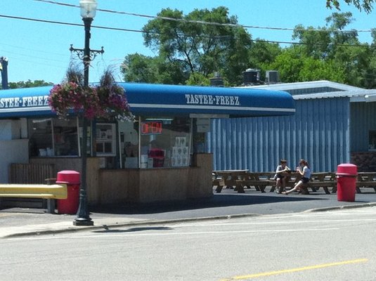 Grayslake's very own Tastee-Freez