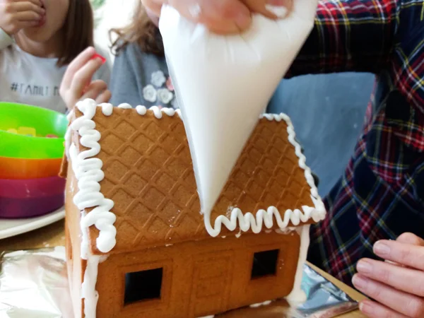 26179172_1538946552825254_ copy.JPG