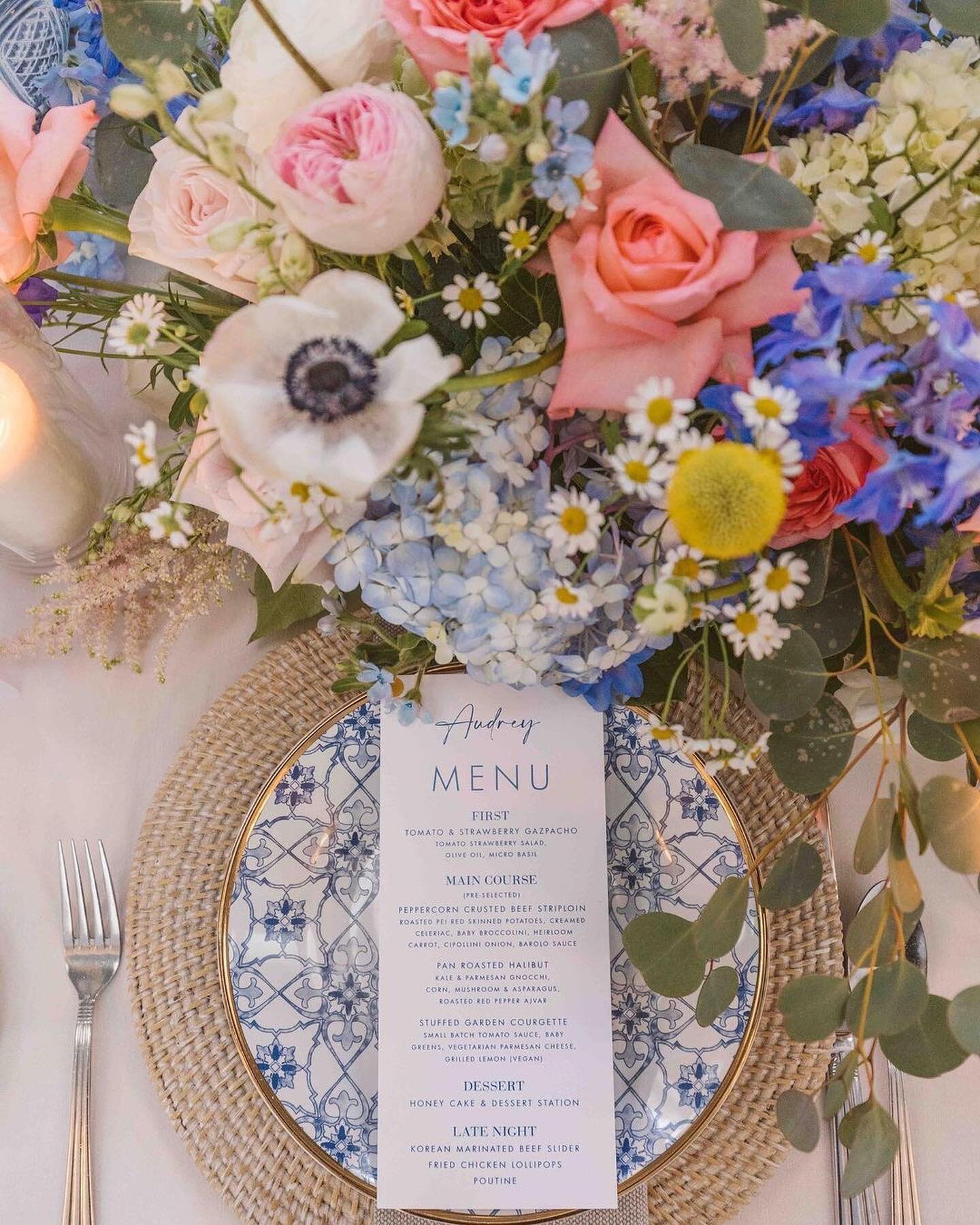 @blisstoronto It was so rewarding to see this all come together for Weina &amp; Flo!

The abundant, colourful flowers were a statement of pure joy. 

Photography: @rebecca_wood 
Full logistics &amp; planning: @blisstoronto 
Location &amp; Carering: @