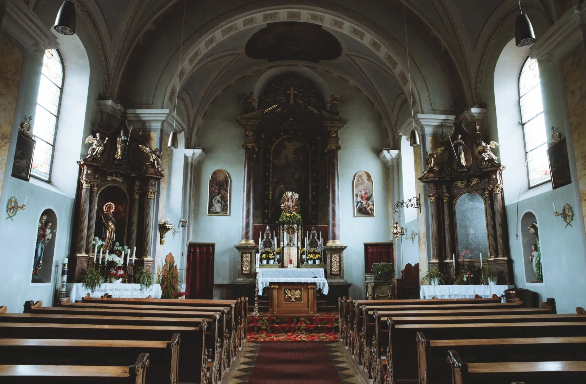 How a Professional Suffolk Wedding Videographer Films a Church Ceremony
