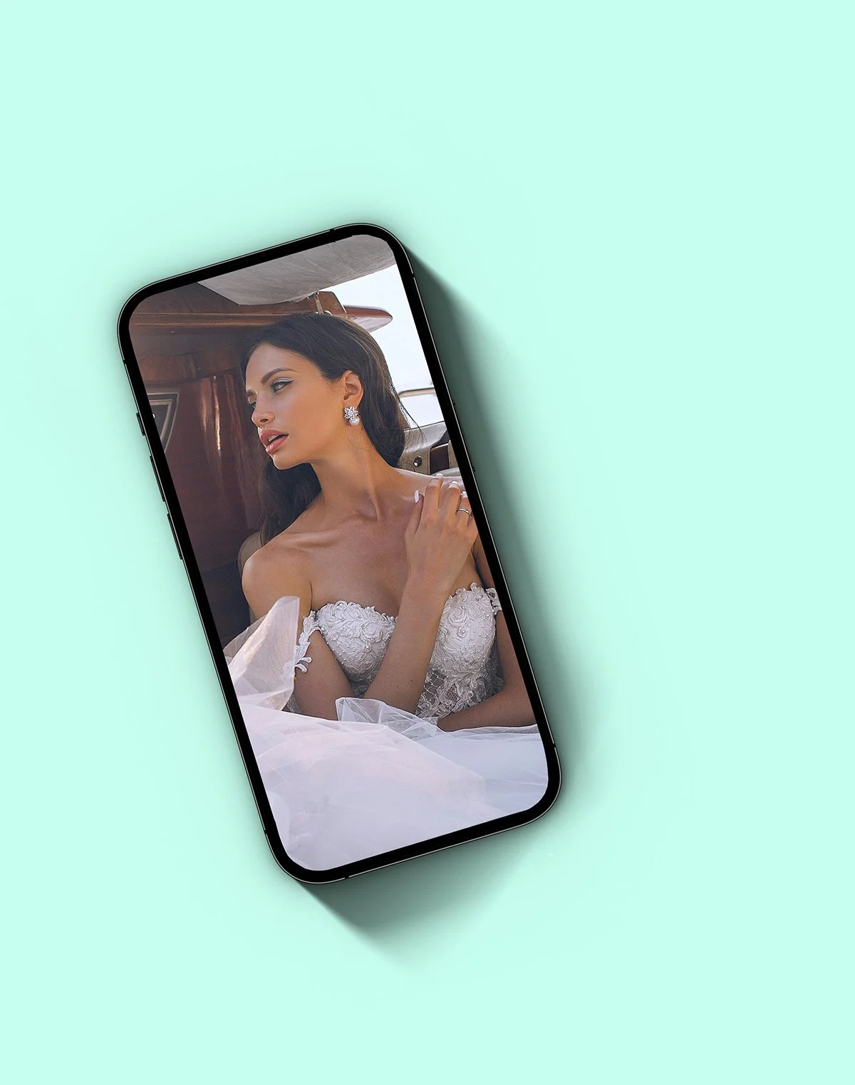 The quiet problem no one is talking about in weddings right now.. category confusion between Wedding Videographers and Content Creators