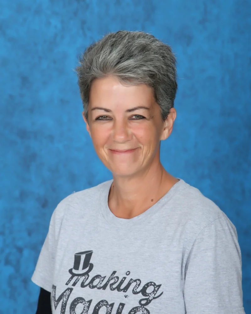 Naomi Samole NaomiSamolePrager@dadeschools.net (ASD) Rm.48