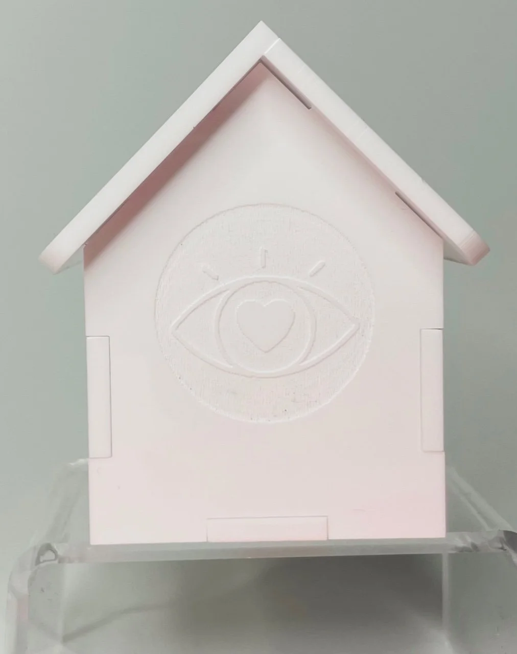 White Moonhouse