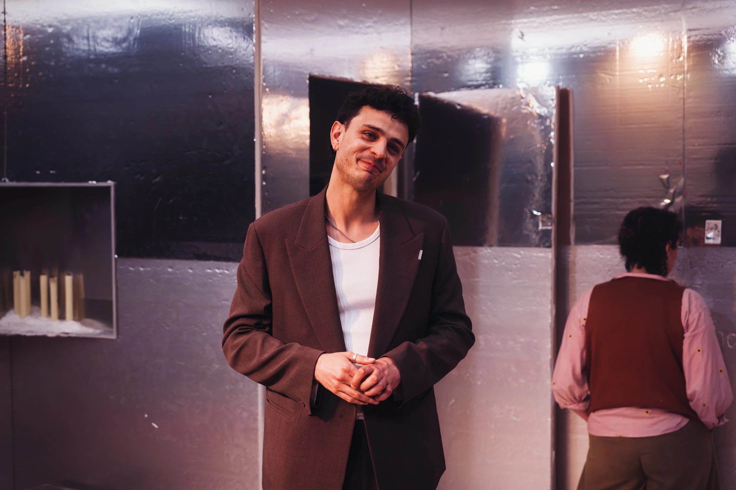 JST_TheWaves_(c)Alex Brenner__11_6037_dx_s.jpg