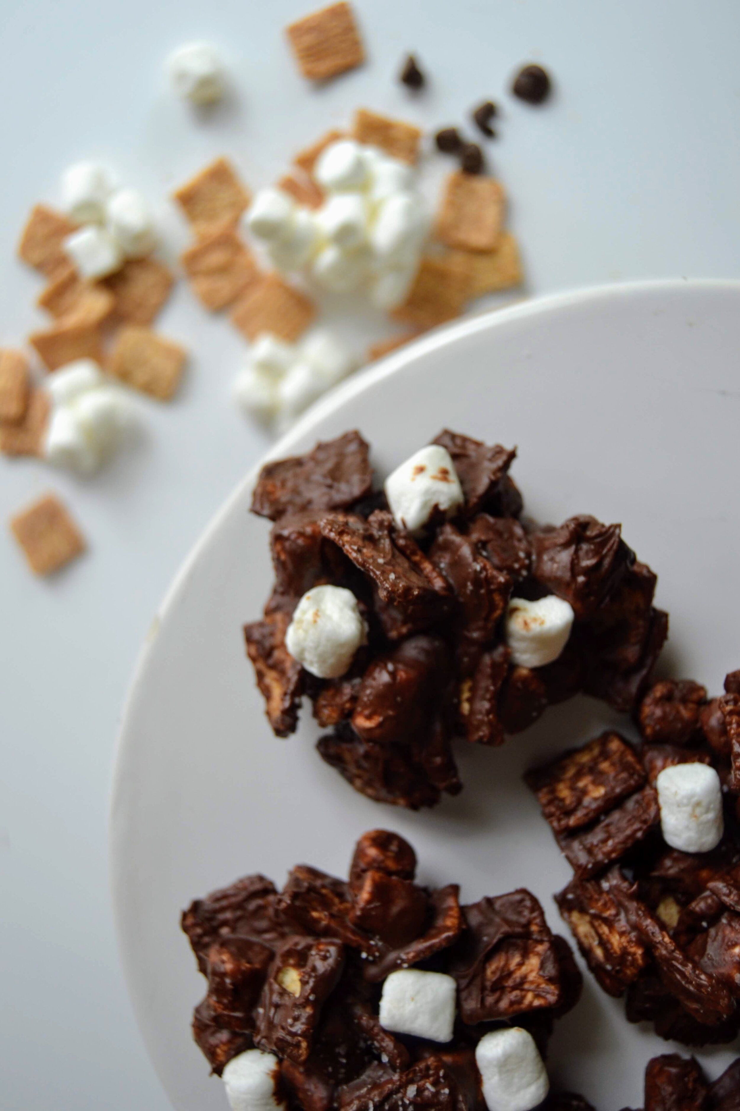 No-Bake PB S'mores Clusters — Campbell Comfort