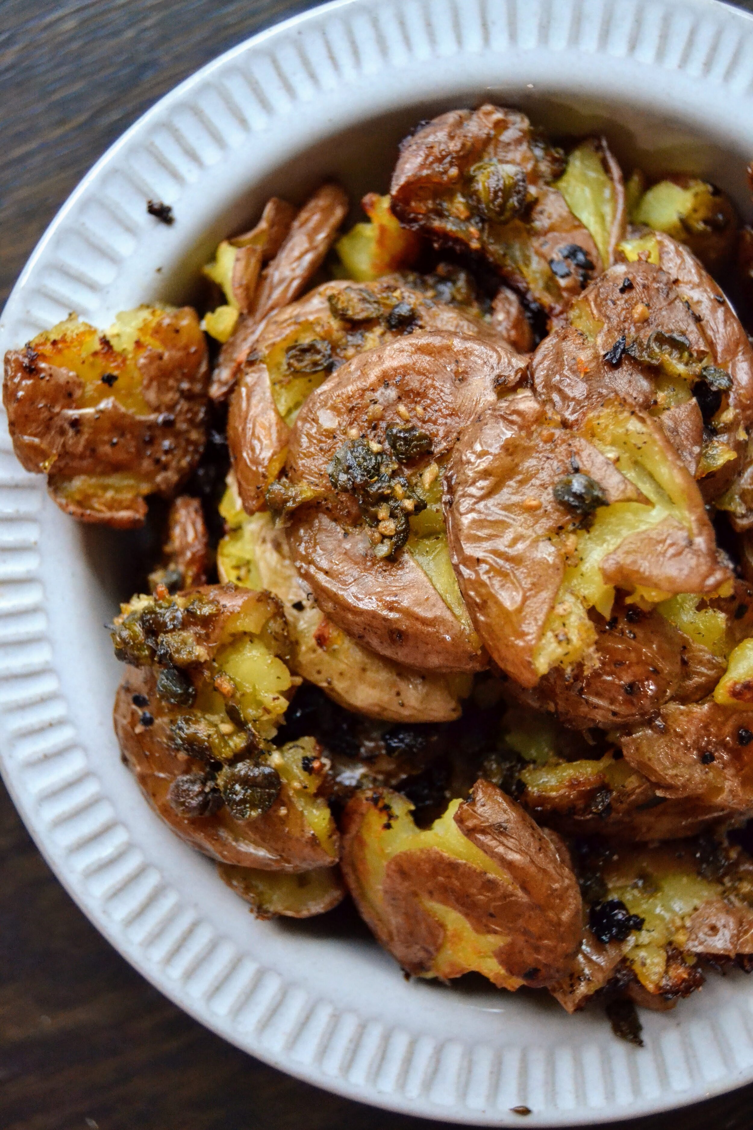 Crispy Smashed Potatoes Recipe With Capers: Crunchy Potatoes That