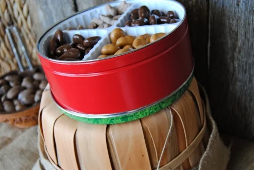 gift_tin