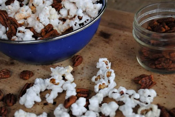 tres_pepper_savory_roasted_pecans