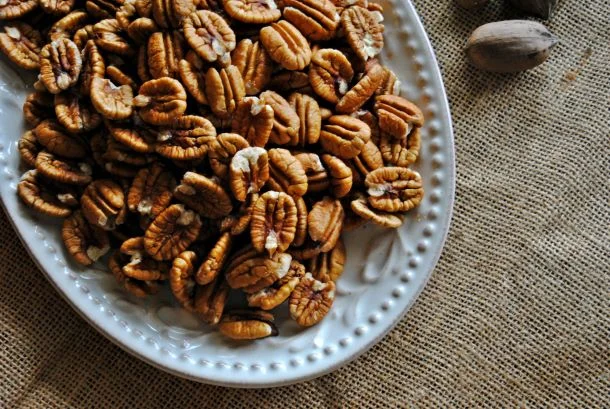 delicious_farm_fresh_pecans